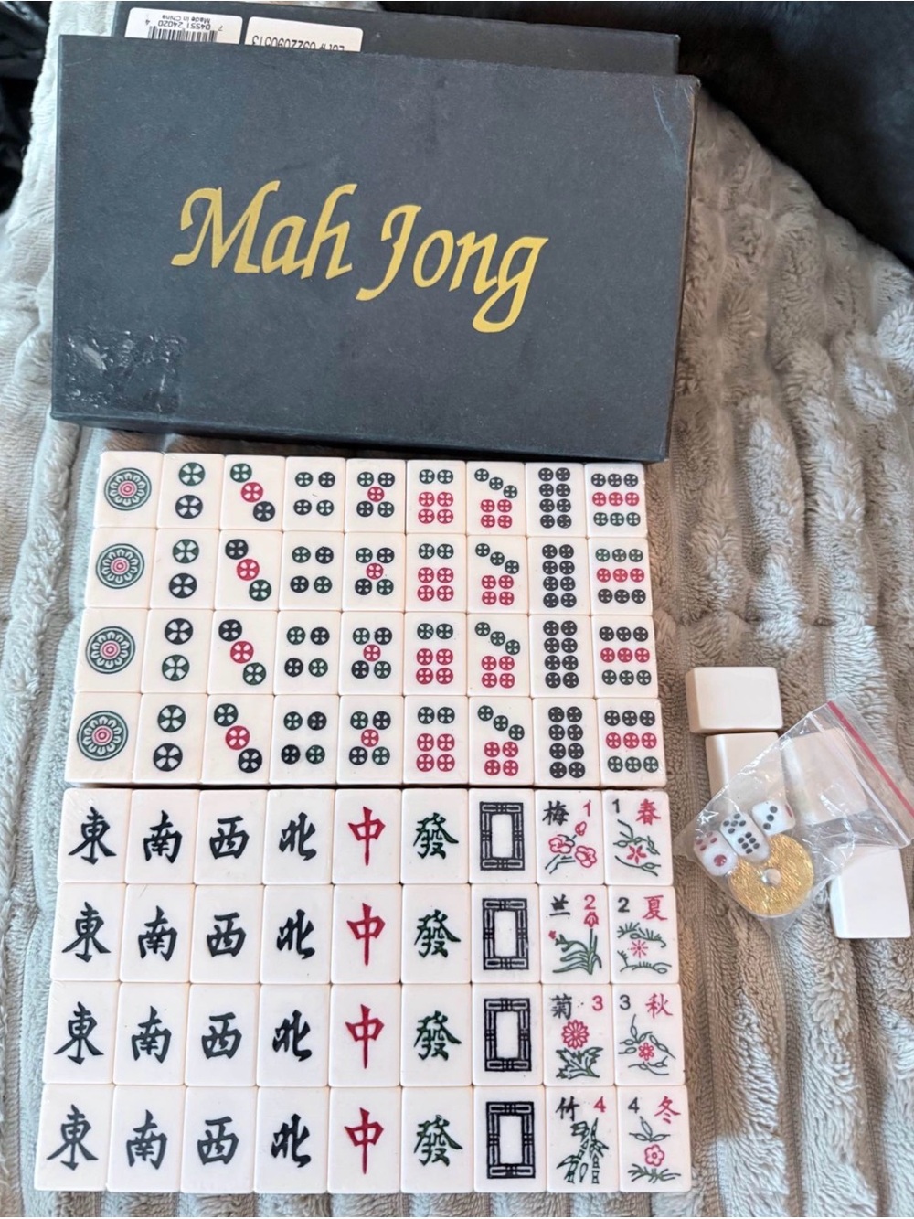 Vintage Travel Chinese Mahjong Set, “better”, dice and English instructions